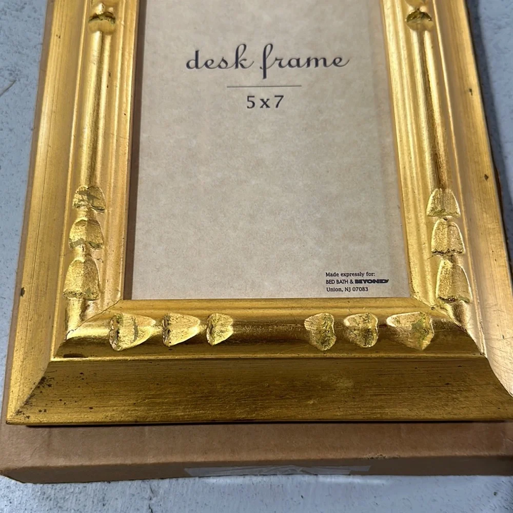 Frame - Picture 2 of 4